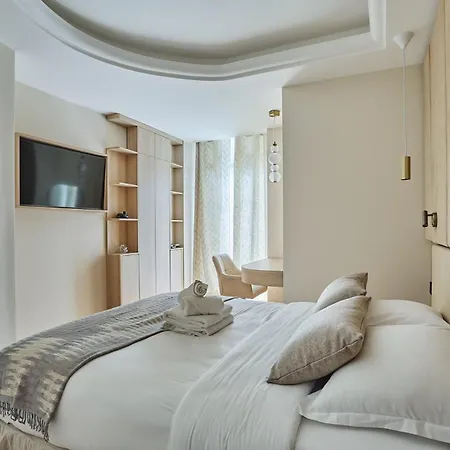 Incredible Le Marais With Terrace