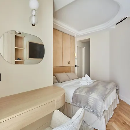 Apartamento Incredible Le Marais With Terrace París